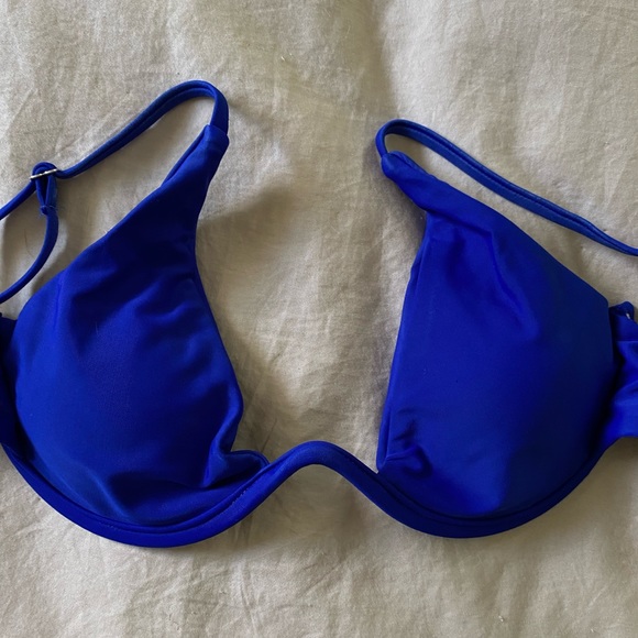 free with purchase - Zaful Swim top SM - Picture 2 of 5